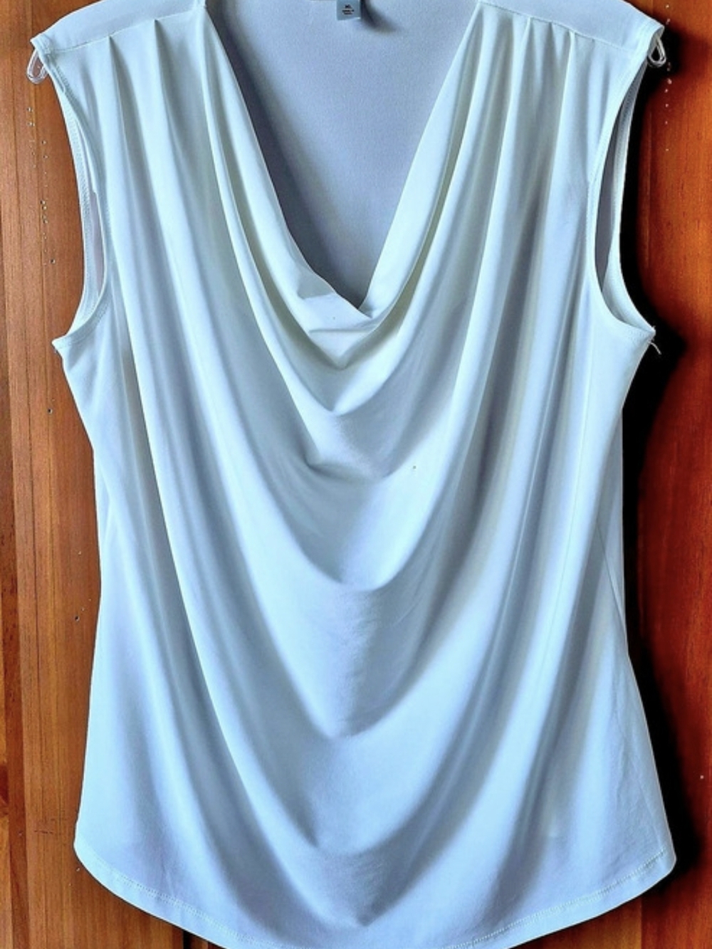 Dressbarn Cowl Neck Blouse in White Size XL Like New